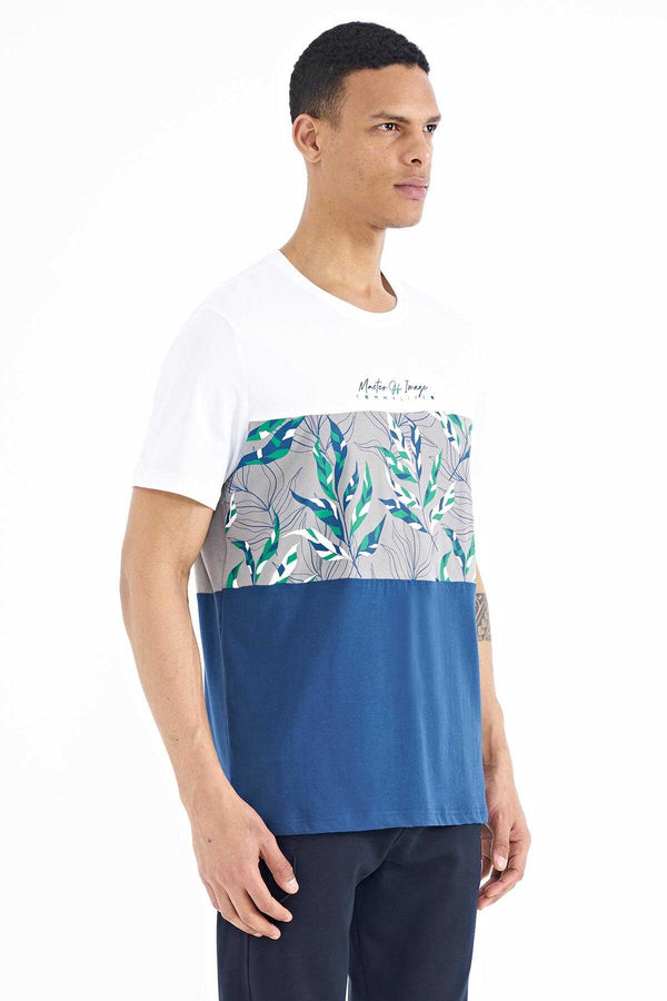 Tricou bărbătesc Tommylife Wholesale, alb, cu imprimeu gradient, guler rotund, croială standard - 88177