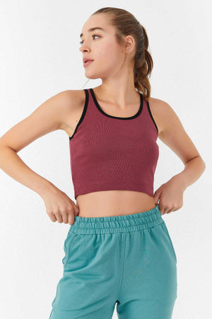 Tommylife Toptan Bordo Basic Sıfır Kol Dar Kalıp U Yaka Kadın Crop Top Atlet - 97162