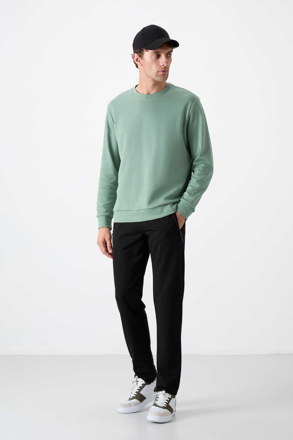 Pantaloni de trening Tommylife Wholesale Slim Fit Classic Leg pentru bărbați 84671 Negri