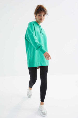 Tommylife Toptan Deniz Yeşili Reglan Kol Basic Kapüşonlu Oversize Tunik - 97242