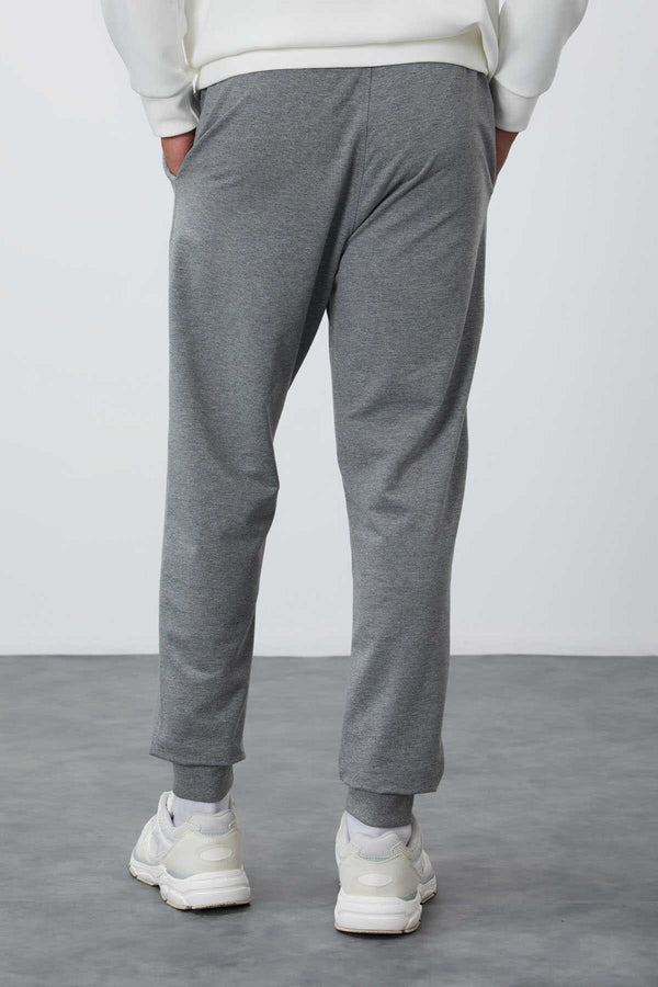 Pantaloni de trening bărbătești Tommylife Wholesale, gri melanj, clasici, cu buzunare, croială standard și manșete - 84652