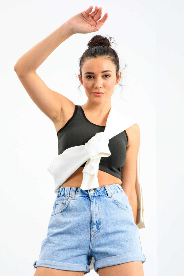 Maiou scurt pentru femei, fără mâneci, croială slim fit, cu decolteu în U, din kaki, Tommylife, en-gros - 97162