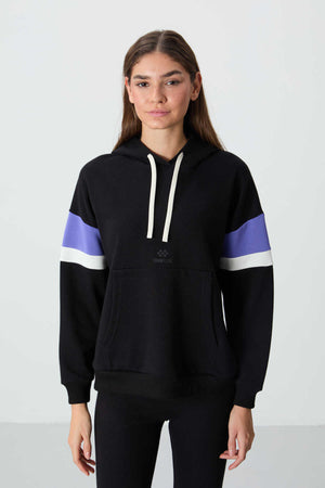 Tommylife Toptan Kapüşonlu Oversize Kadın Sweatshirt 97290 Siyah