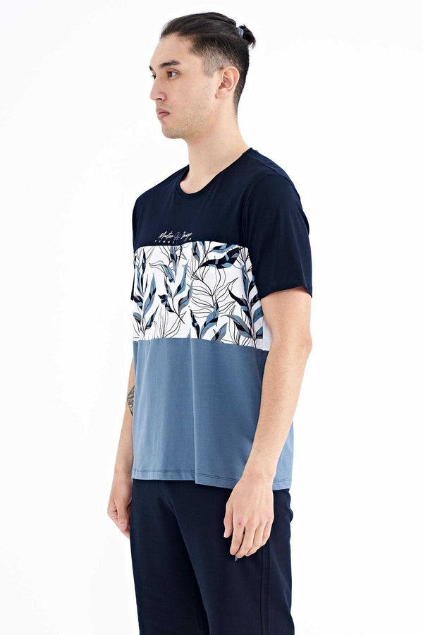 Tricou bărbătesc Tommylife Wholesale, bleumarin, cu imprimeu în gradient, guler rotund, croială standard - 88177