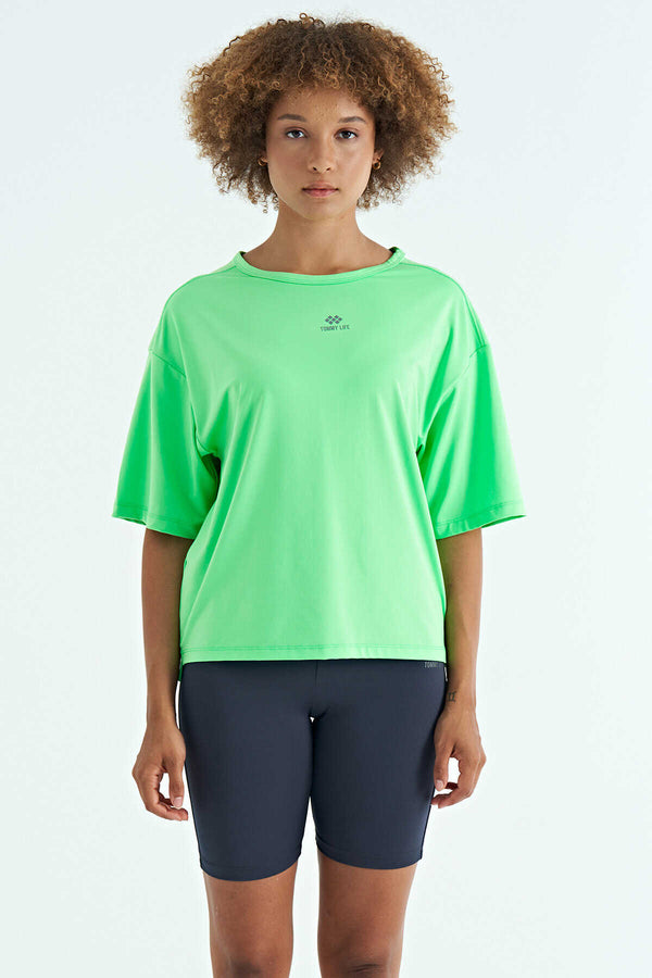 Tommylife Toptan Neon Yeşil O Yaka Baskı Detaylı Oversize Kısa Kol Kadın T-Shirt - 97263