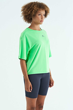 Tommylife Toptan Neon Yeşil O Yaka Baskı Detaylı Oversize Kısa Kol Kadın T-Shirt - 97263