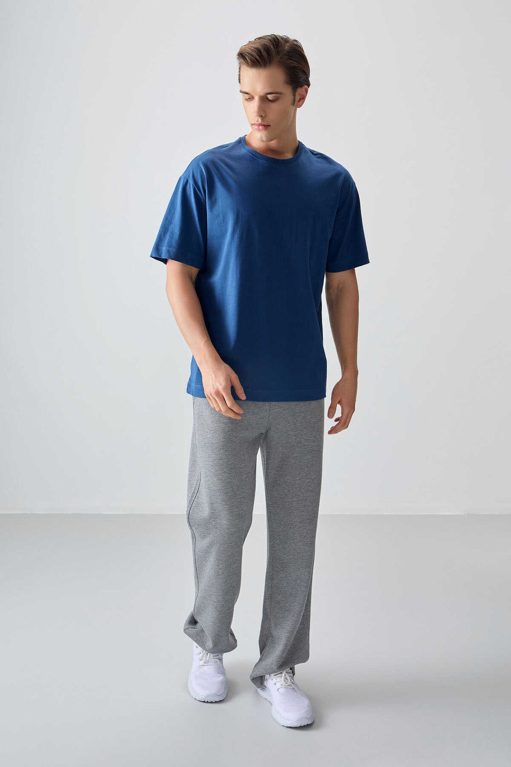Tommylife Toptan O Yaka Oversize Basic Erkek T-Shirt 88353 Parlament