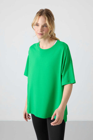 Tommylife Toptan O Yaka Oversize Basic Kadın T-Shirt 97285 Yeşil