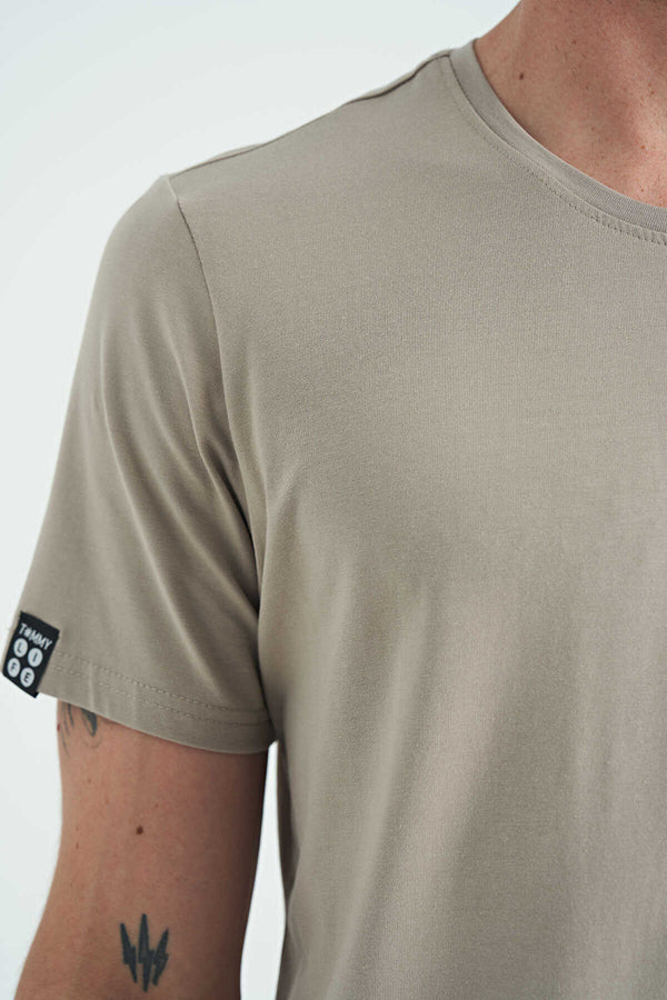 Tommylife Toptan O Yaka Standart Kalıp Basic Erkek T-Shirt 87911 Koyu Bej