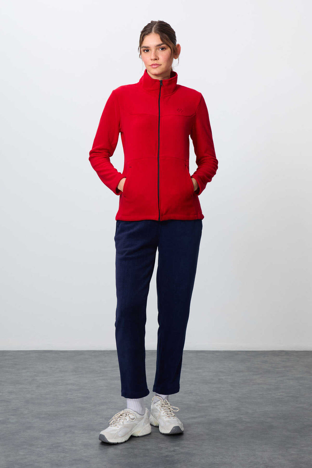 Tommylife Toptan Oversize Dik Yaka Klasik Paça Kadın Polar Eşofman Takımı 95339 Kırmızı - Lacivert