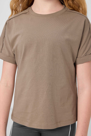 Tommylife Toptan Pamuklu O Yaka Oversize Fit Basic Kız Çocuk T Shirt 75182 Koyu Bej