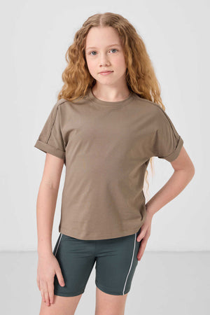 Tommylife Toptan Pamuklu O Yaka Oversize Fit Basic Kız Çocuk T Shirt 75182 Koyu Bej