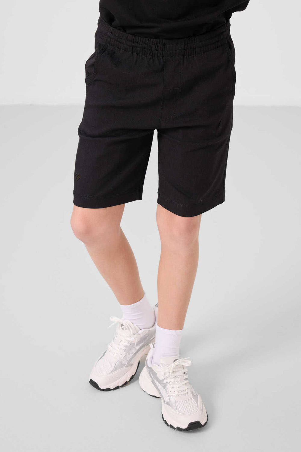 Tommylife Toptan Pamuklu Oversize Fit Dokuma Hafif Esnek Chino Erkek Çocuk Şort Takım 11277 Siyah