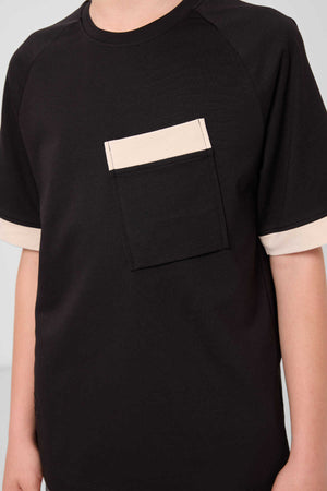 Tommylife Toptan Pamuklu Yumuşak Dokulu Oversize Cep Detaylı Erkek Çocuk T-Shirt 11295 Siyah