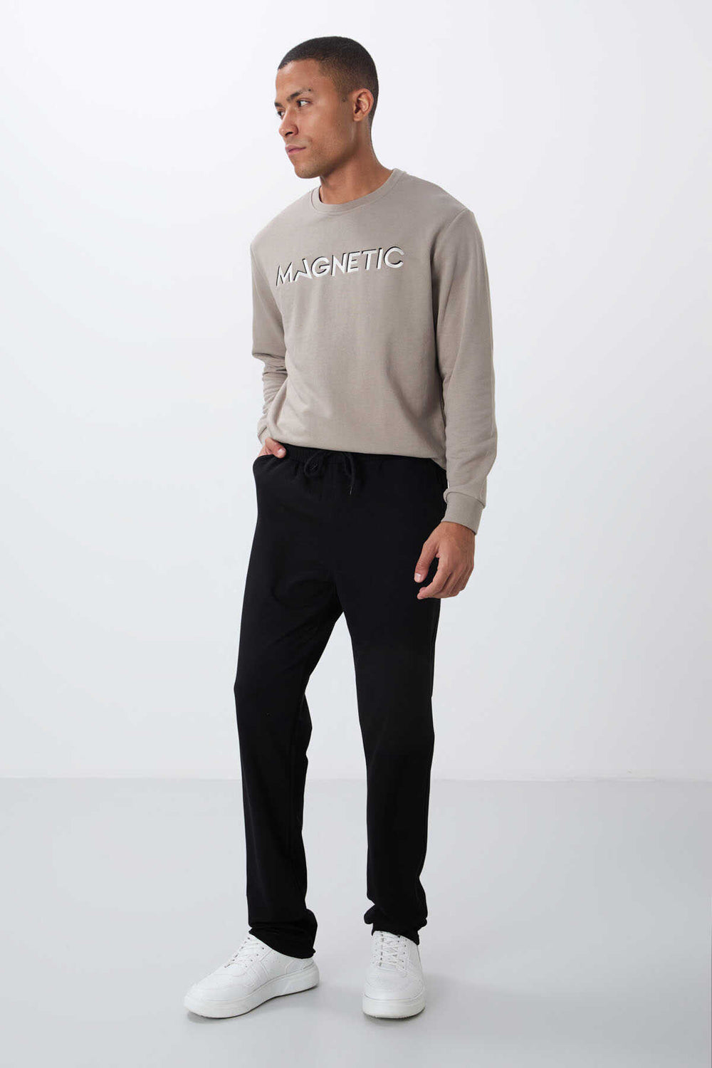 Tommylife Toptan Siyah Bağcıklı Cepli Standart Kalıp Klasik Paça Erkek Eşofman Alt - 84682