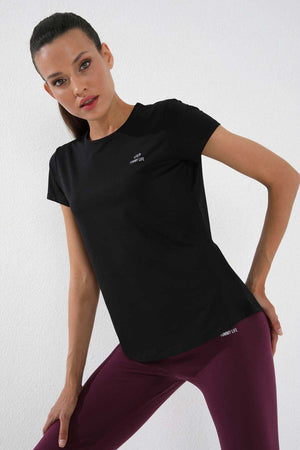 Tricou damă Tommylife Wholesale, negru, cu mânecă scurtă, croială standard, guler rotund - 97144