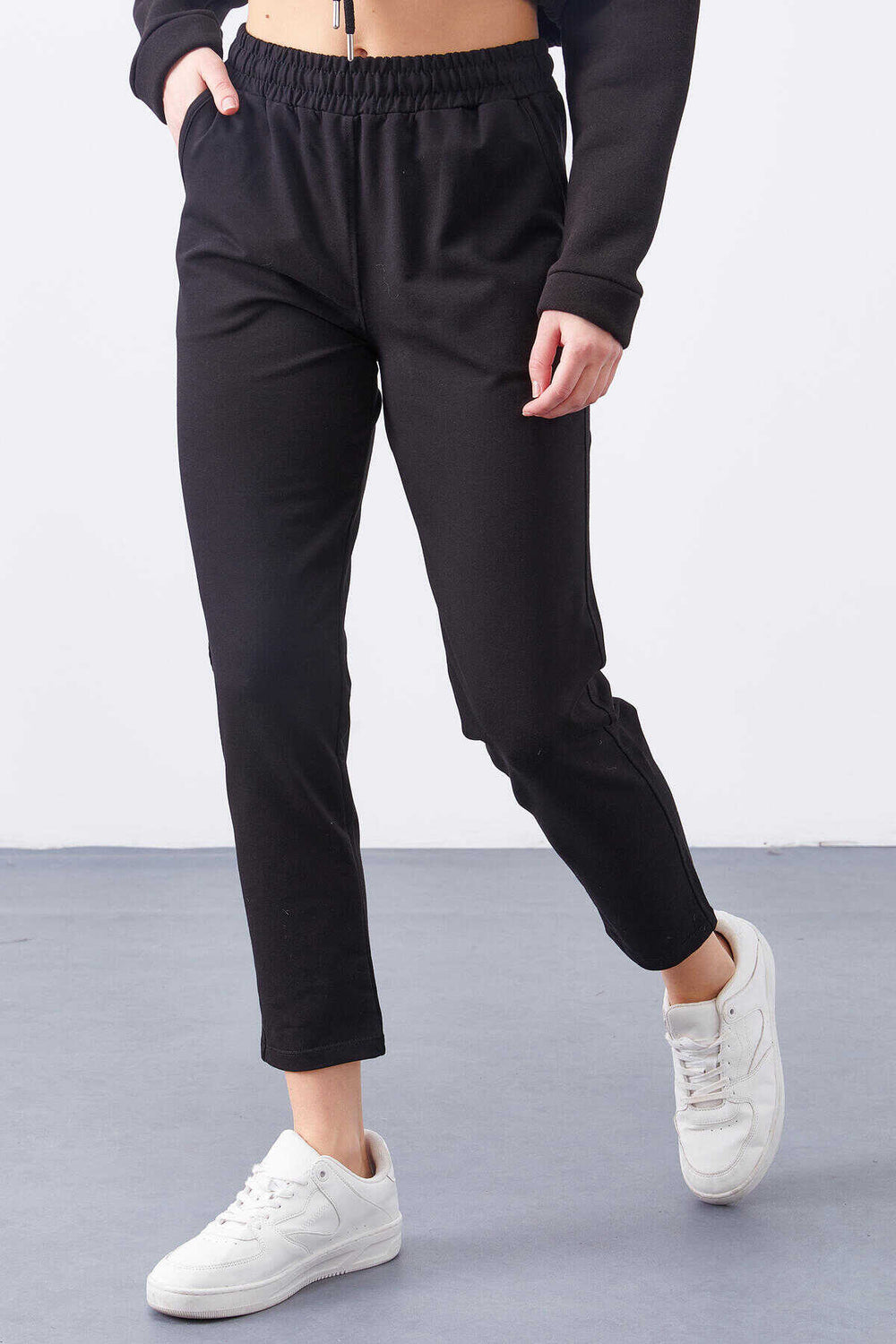 Tommylife Toptan Siyah Yüksek Bel Jogger Rahat Form Dar Paça Kadın Eşofman Alt - 94566