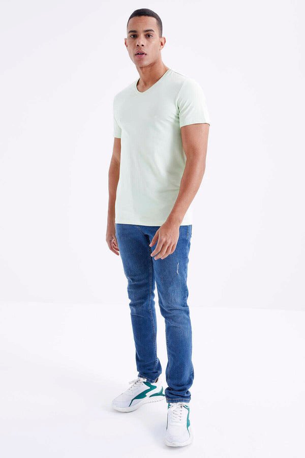 Tricou bărbătesc Tommylife Wholesale cu decolteu în V, croială standard, de bază, 87912, verde deschis