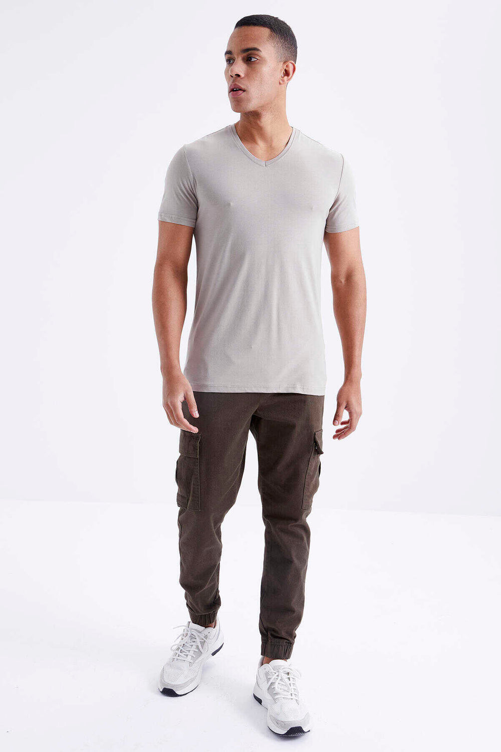 Tommylife Toptan V Yaka Standart Kalıp Basic Erkek T-Shirt 87912 Koyu Bej