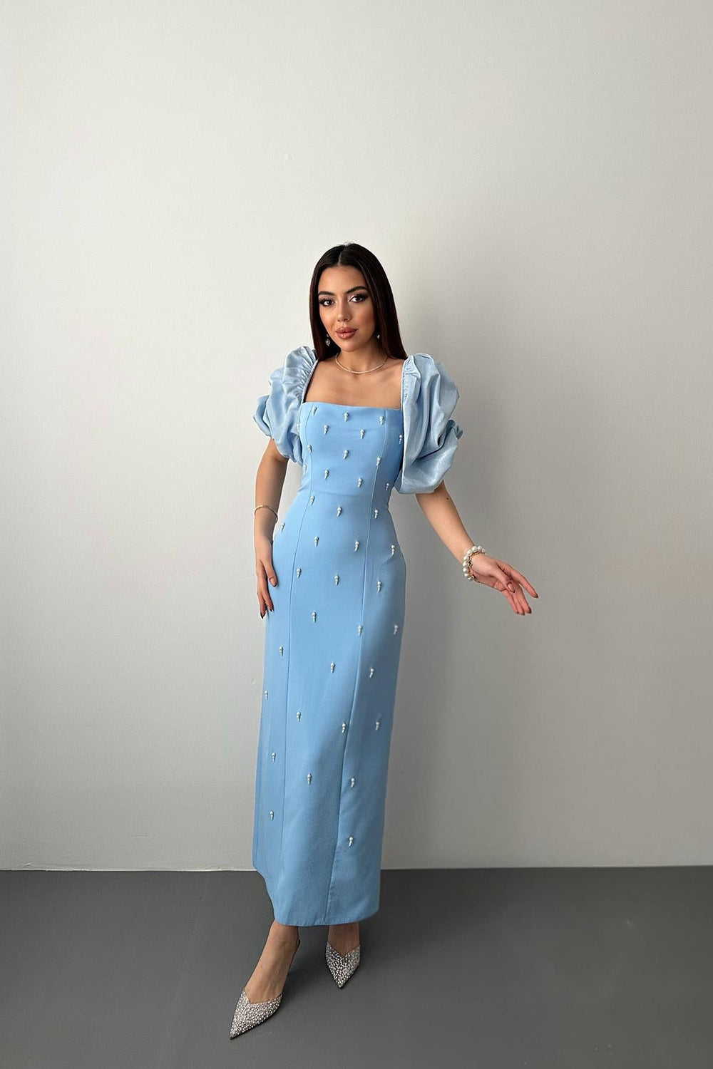 Toptan Bebe Mavi İşlemeli Kolu Garnili Elbise Bebe Mavi L